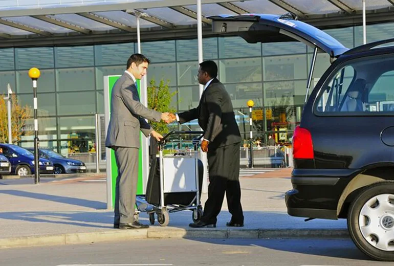 ترنسفر فرودگاهی دبی