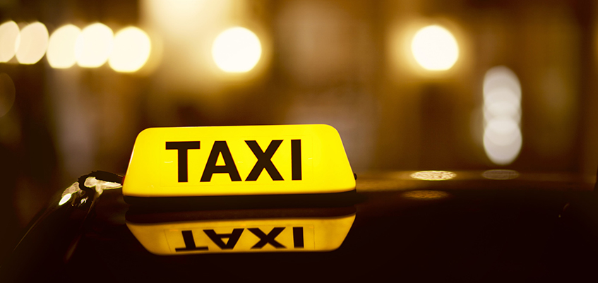 استفاده از اجاره خودرو بهتر است یا تاکسی؟